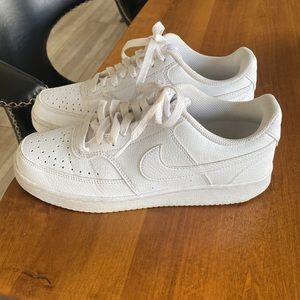 Nike white Air Force only worn a couple of times